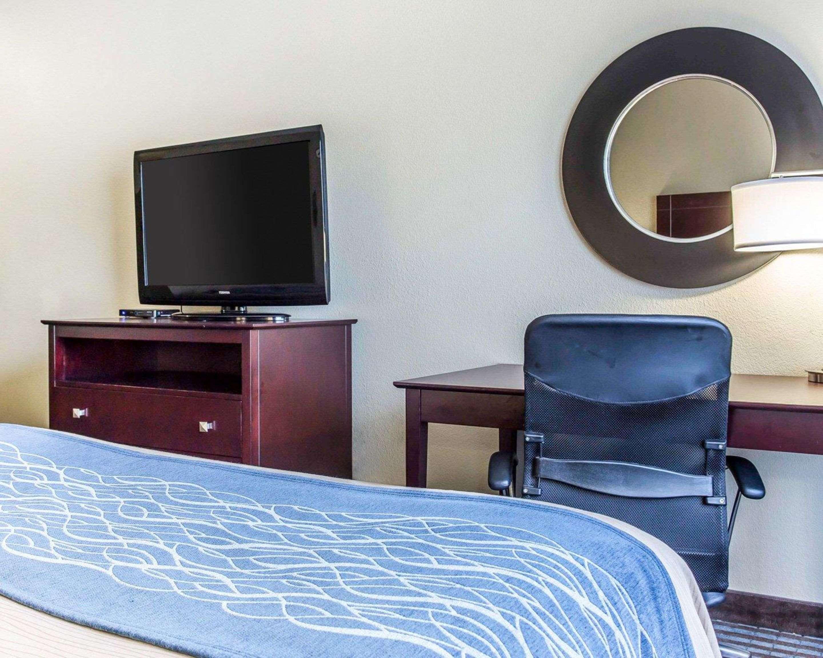 Comfort Inn & Suites Ballpark Area Smyrna Zewnętrze zdjęcie