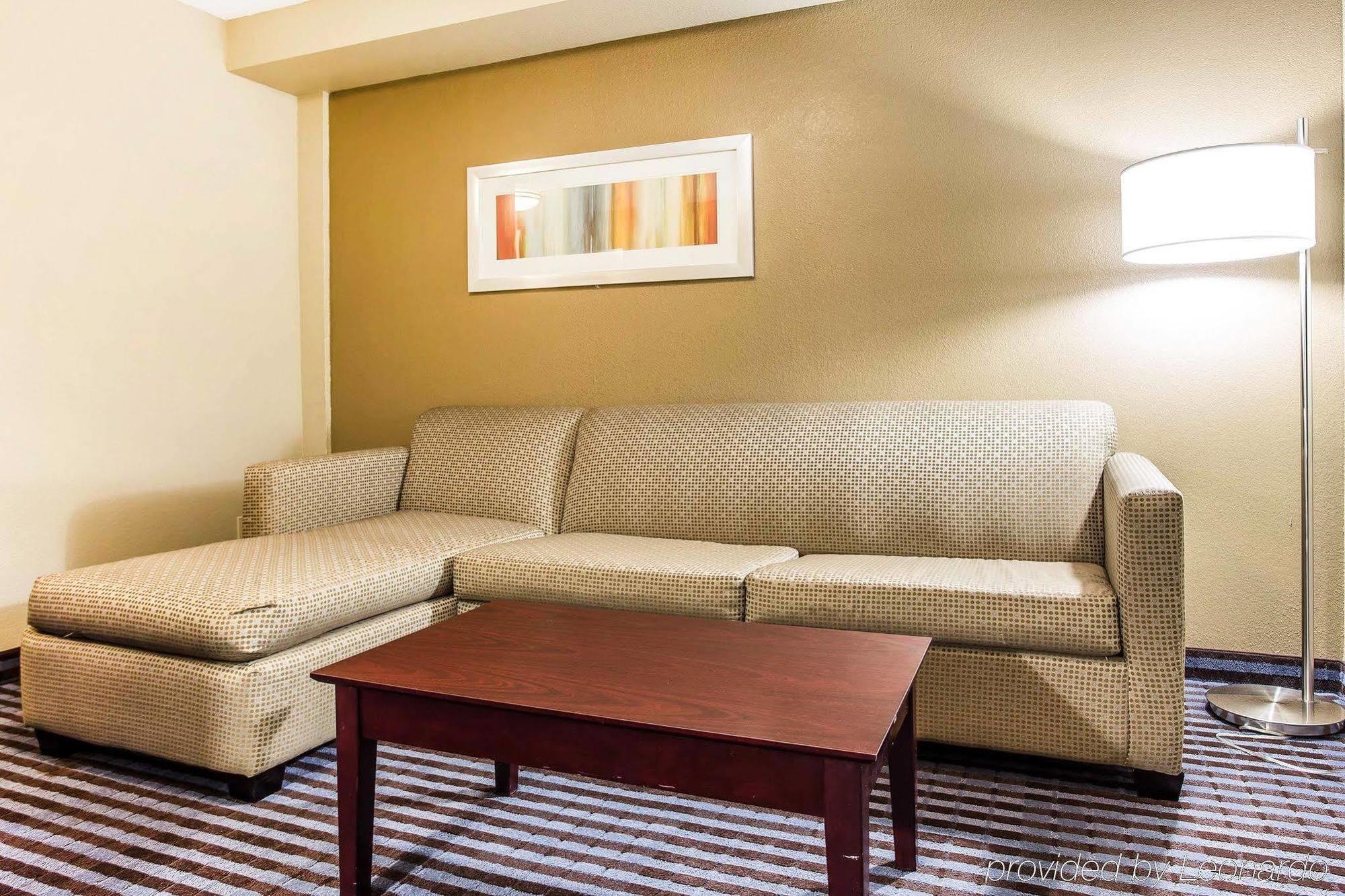 Comfort Inn & Suites Ballpark Area Smyrna Zewnętrze zdjęcie